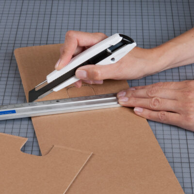 Hansa-Cut-Mat-Schneidunterlage-transparent-Mood-1-styro-ag