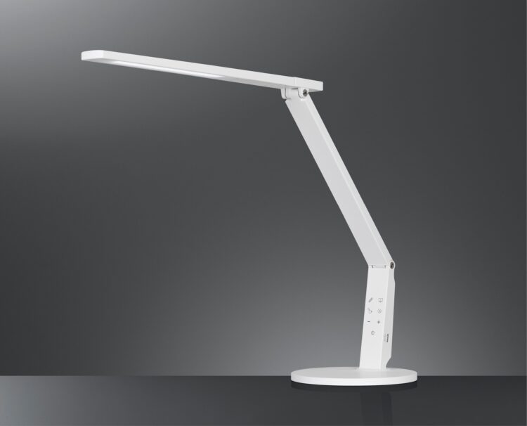 Vario-Plus-Tischleuchte-weiss-HG-1-hansa-styro-ag