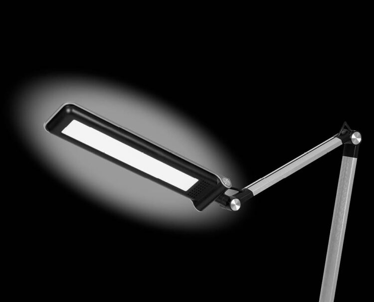 Wave-Schreibtischleuchte-silber-det-1-hansa-styro-ag