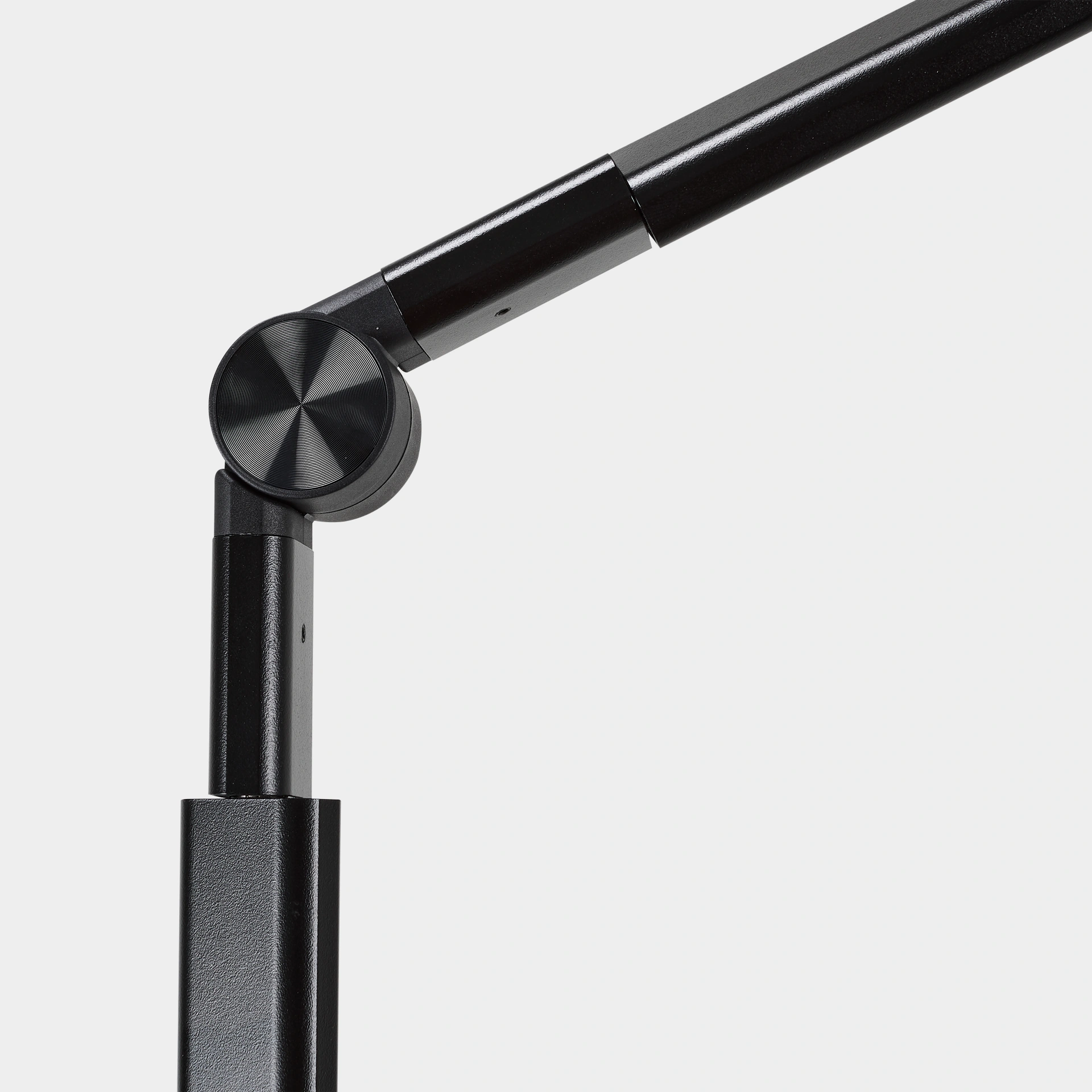 Ray-Flex-Schreibtischleuchte-schwarz-det-3-styro-ag